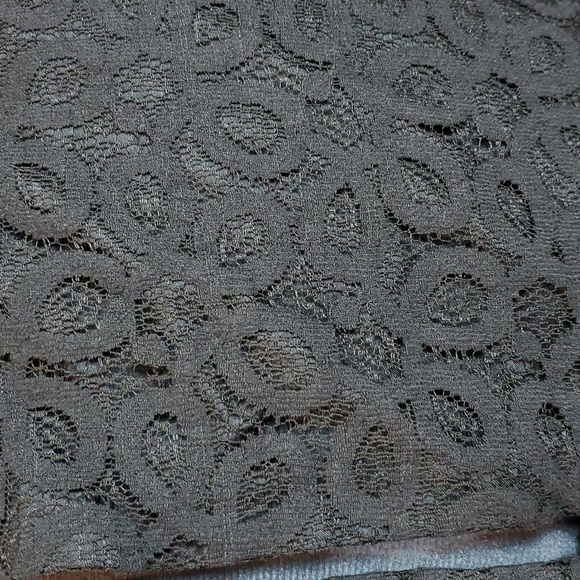 Calvin Klein lace sheath -14 - Picture 6 of 7